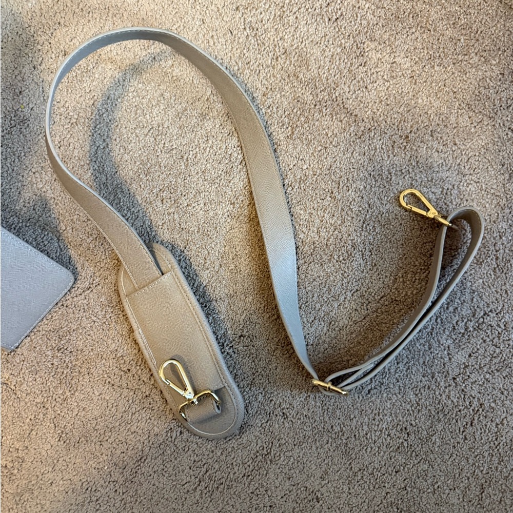 Stackers  weekender tote bag  in taupe - Picture 5 of 9